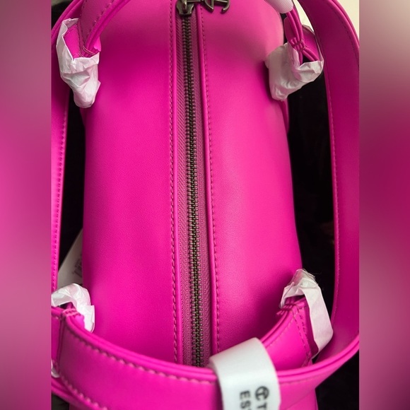 Medium azalea Telfar duffle - Picture 9 of 15